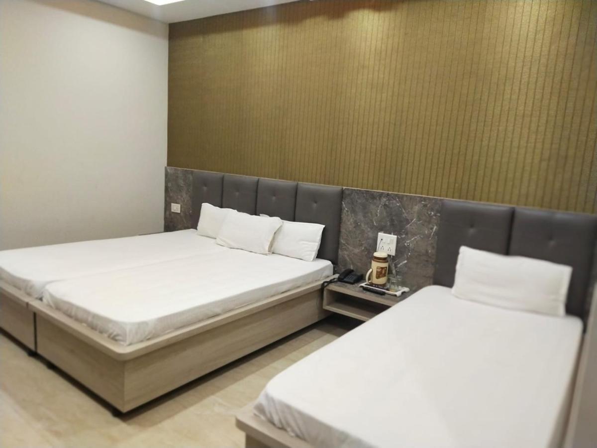 Hotel Gateway Kailash Варанаси Экстерьер фото