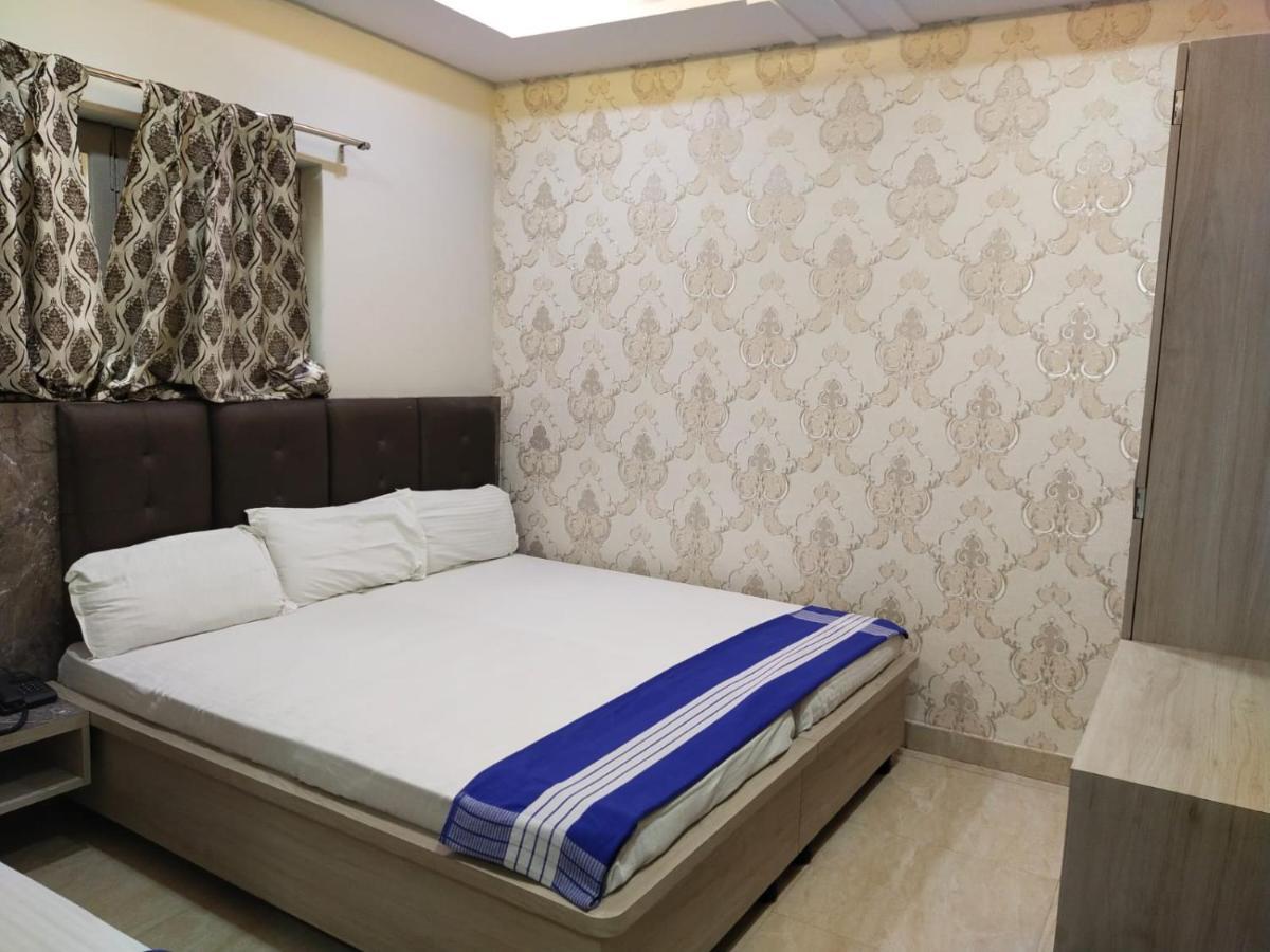 Hotel Gateway Kailash Варанаси Экстерьер фото