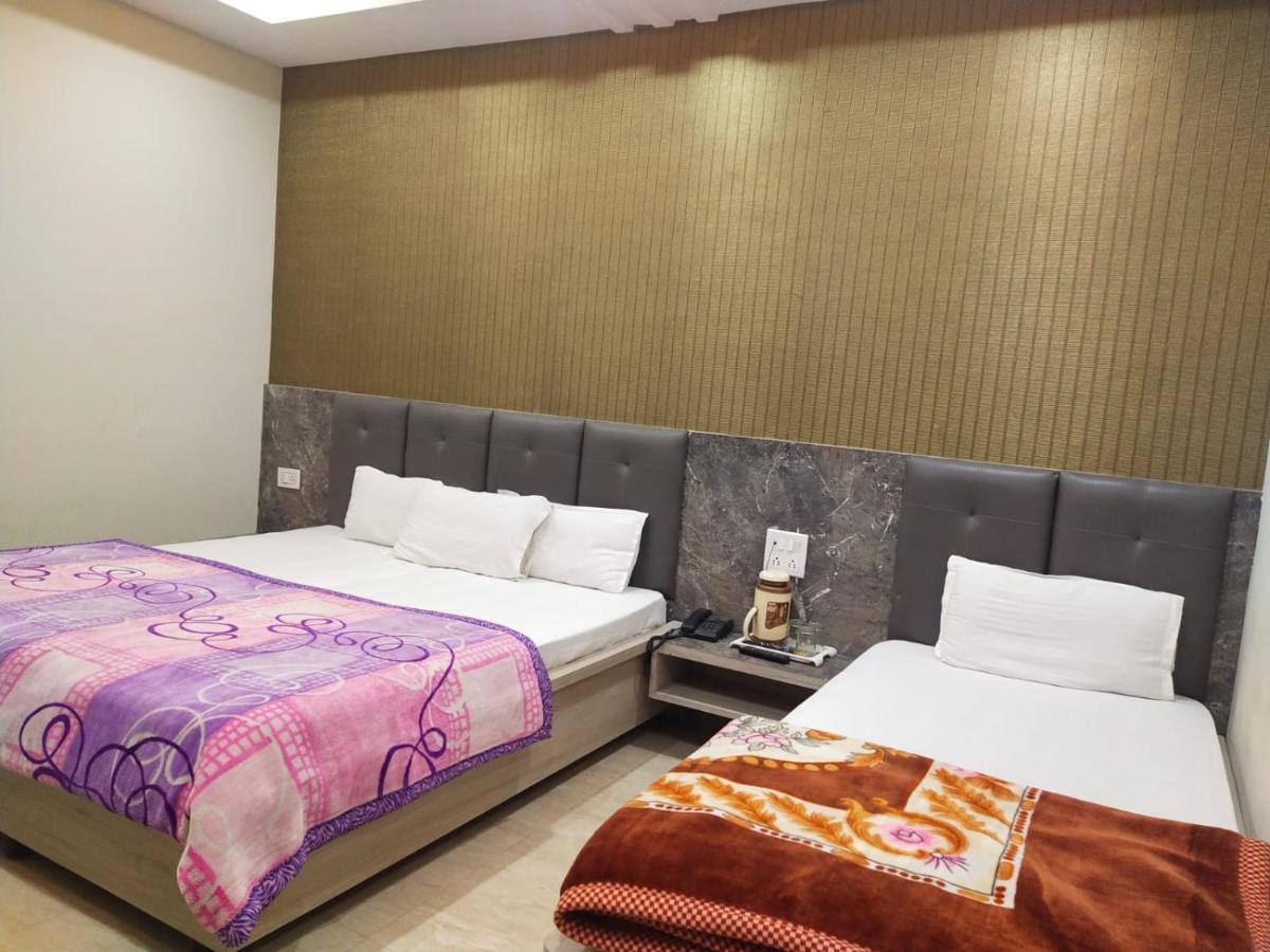 Hotel Gateway Kailash Варанаси Экстерьер фото