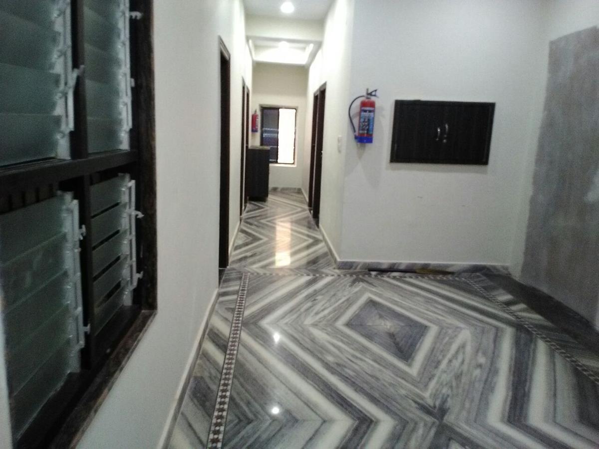 Hotel Gateway Kailash Варанаси Экстерьер фото